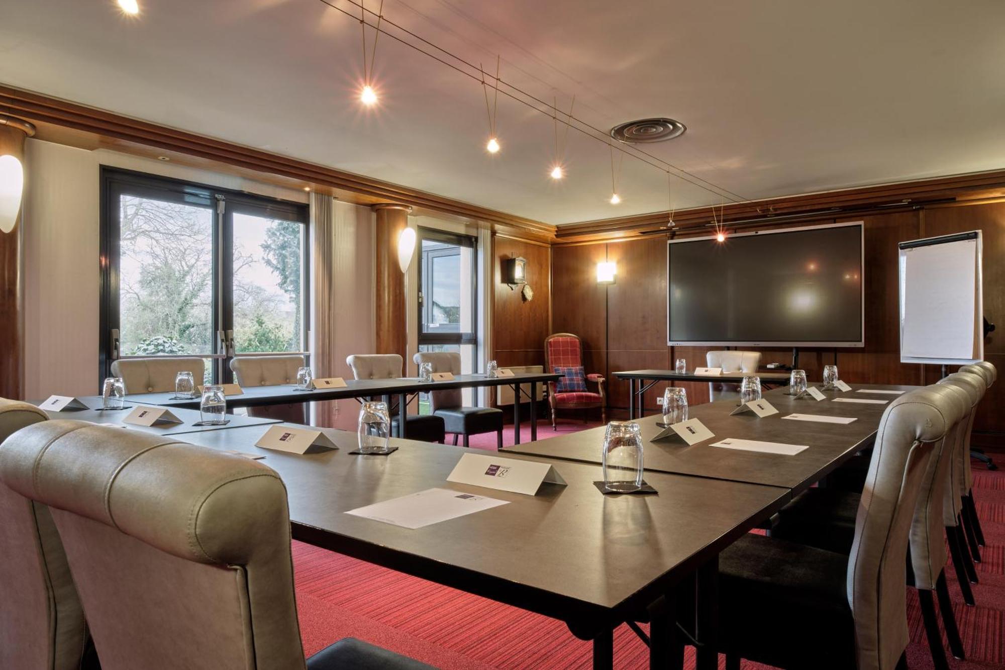 Hotel Restaurant Crystal Ерщайн Екстериор снимка