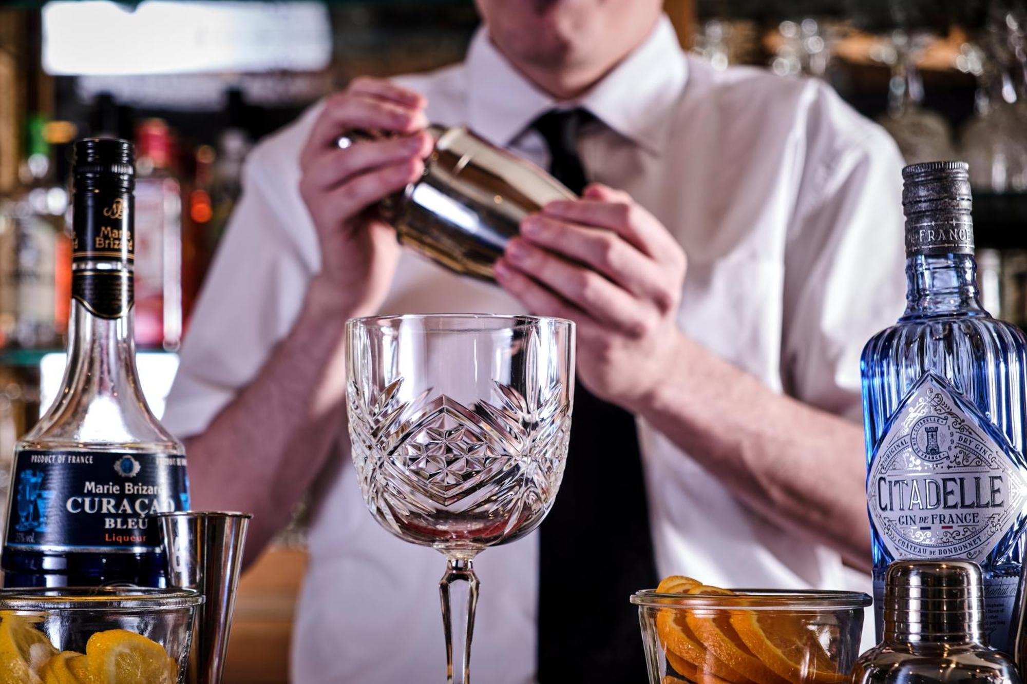 Hotel Restaurant Crystal Ерщайн Екстериор снимка